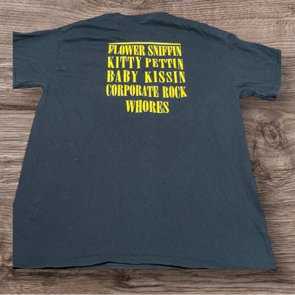 Vintage NIRVANA Black Tee with Yellow Graphic - Picture 4 of 5